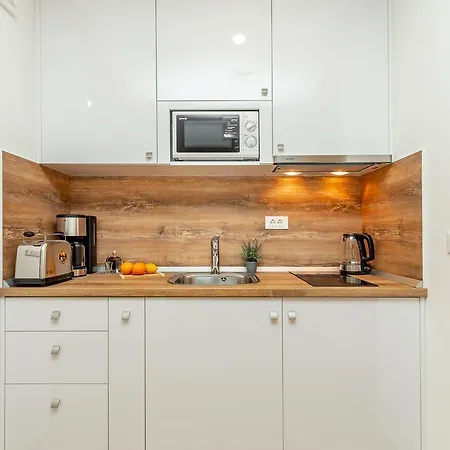 Sweet Escape アパート